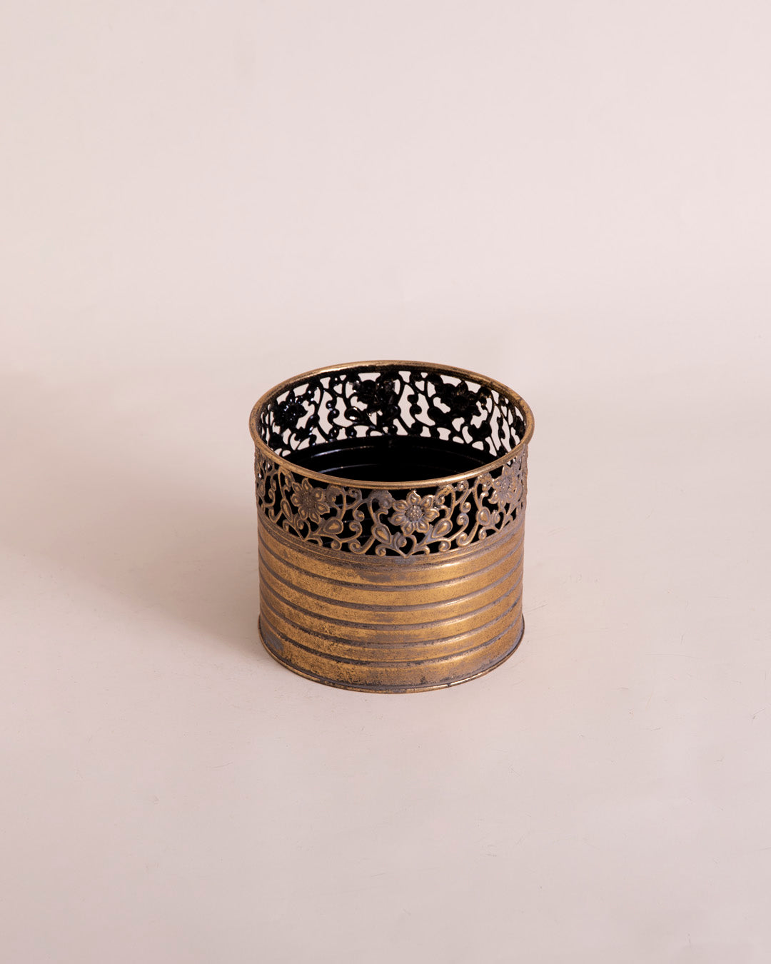 Antique Floral Rim Planter - Set Of 3